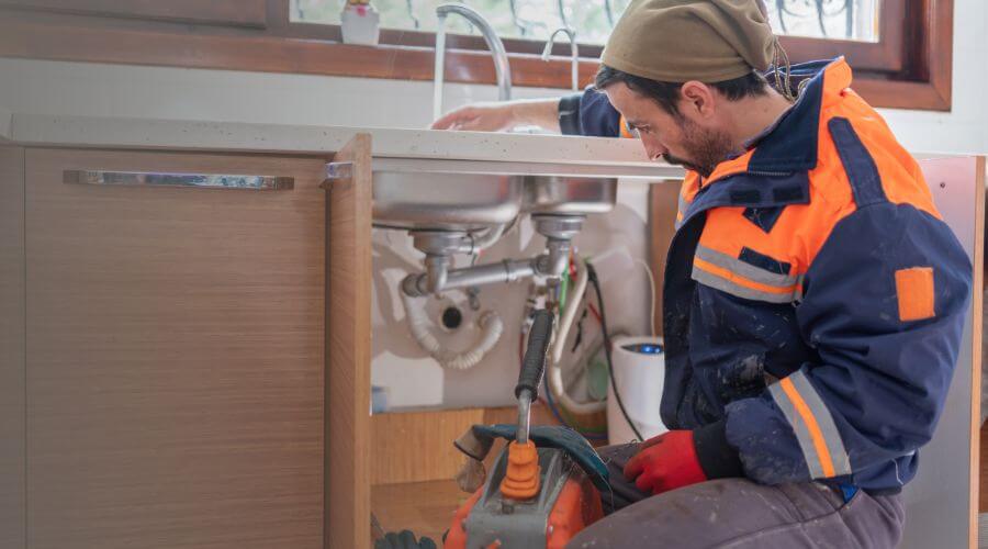 Local expert plumbing services in Lambrook, AR